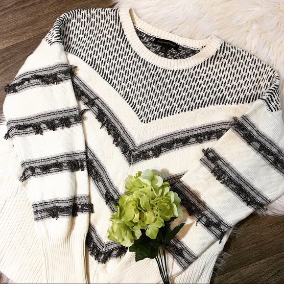 Banana Republic Sweaters - Banana republic chevron fringe pullover